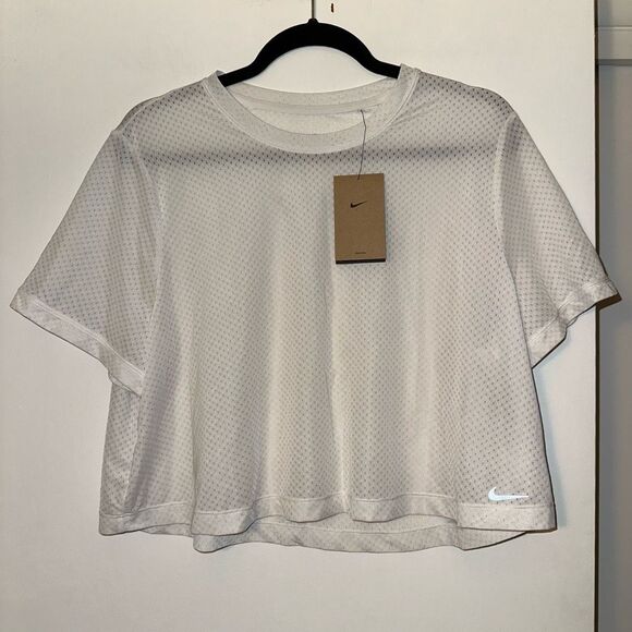 Nike One Dri-Fit Training XL Women’s Mesh Cropped Short Sleeve Crew Tee NWT - Picture 1 of 8